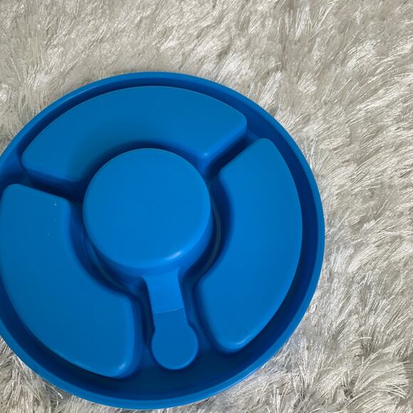 Crofton Collapsible Lunch Box Salad Toppings Section Bento Style - Picture 3 of 7